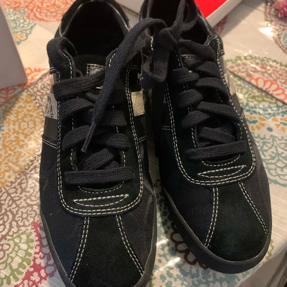 Shoes with snake print - Picture 3 of 4